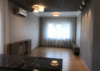 Three-room apartment Sofia - photo 1