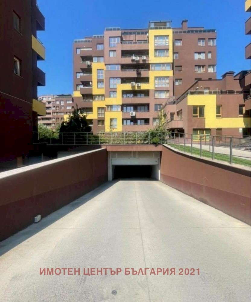 Box Sofia (neighborhood Манастирски ливади) - photo 1