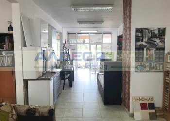 Shop ул. Обиколна, Sofia (neighborhood Дружба 2) - photo 5