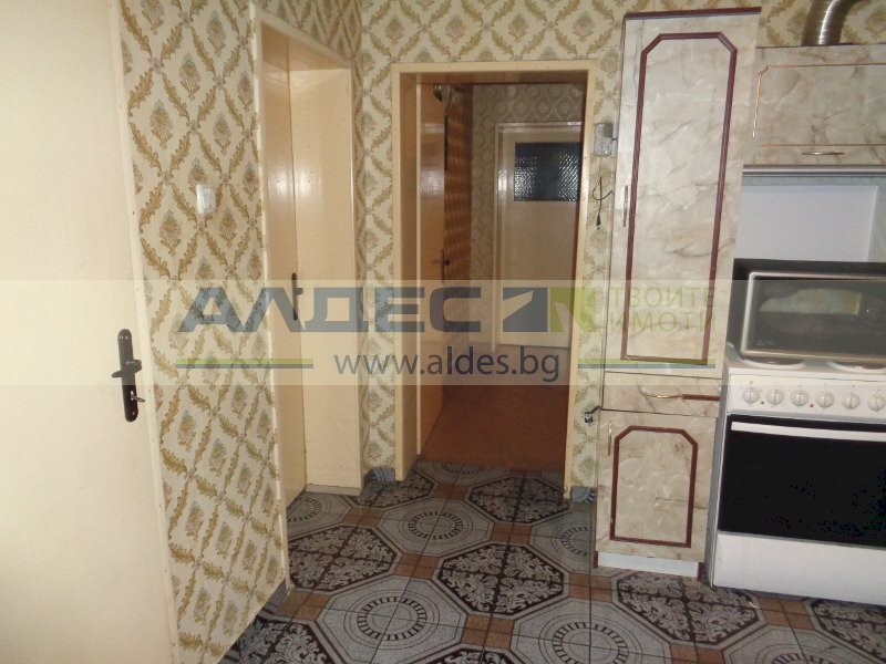 Villa Sofia (zona Враждебна) - foto 1