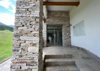 Commercial Premises м-ст Свети Иван, Bansko - photo 1