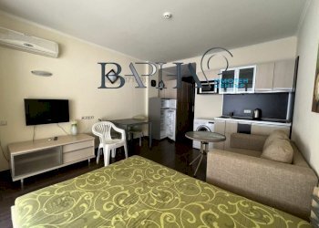 Apartment к.к.Златни пясъци, Varna - photo 1