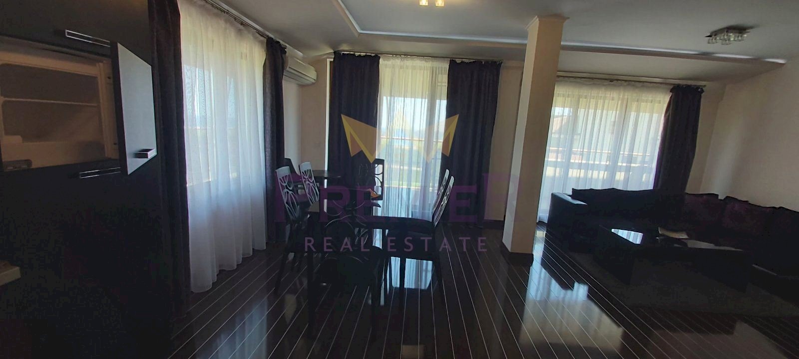 Three-room apartment Dolni Chiflik - photo 1