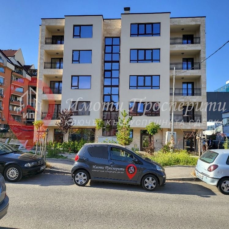 Trilocale Sofia (zona Манастирски ливади) - foto 1