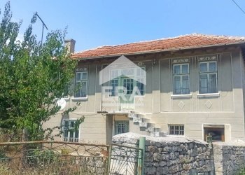 Villa Varna - foto 1