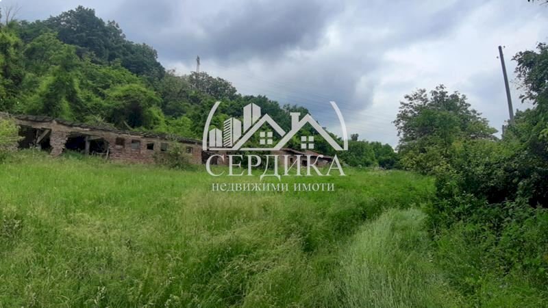 Building land Pernik - photo 1