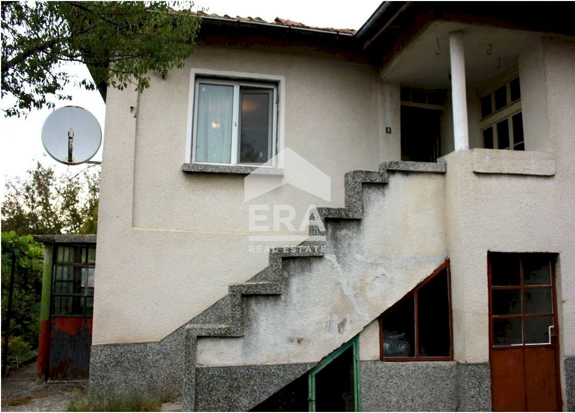 Самостоятелна къща Бургас - фото 1