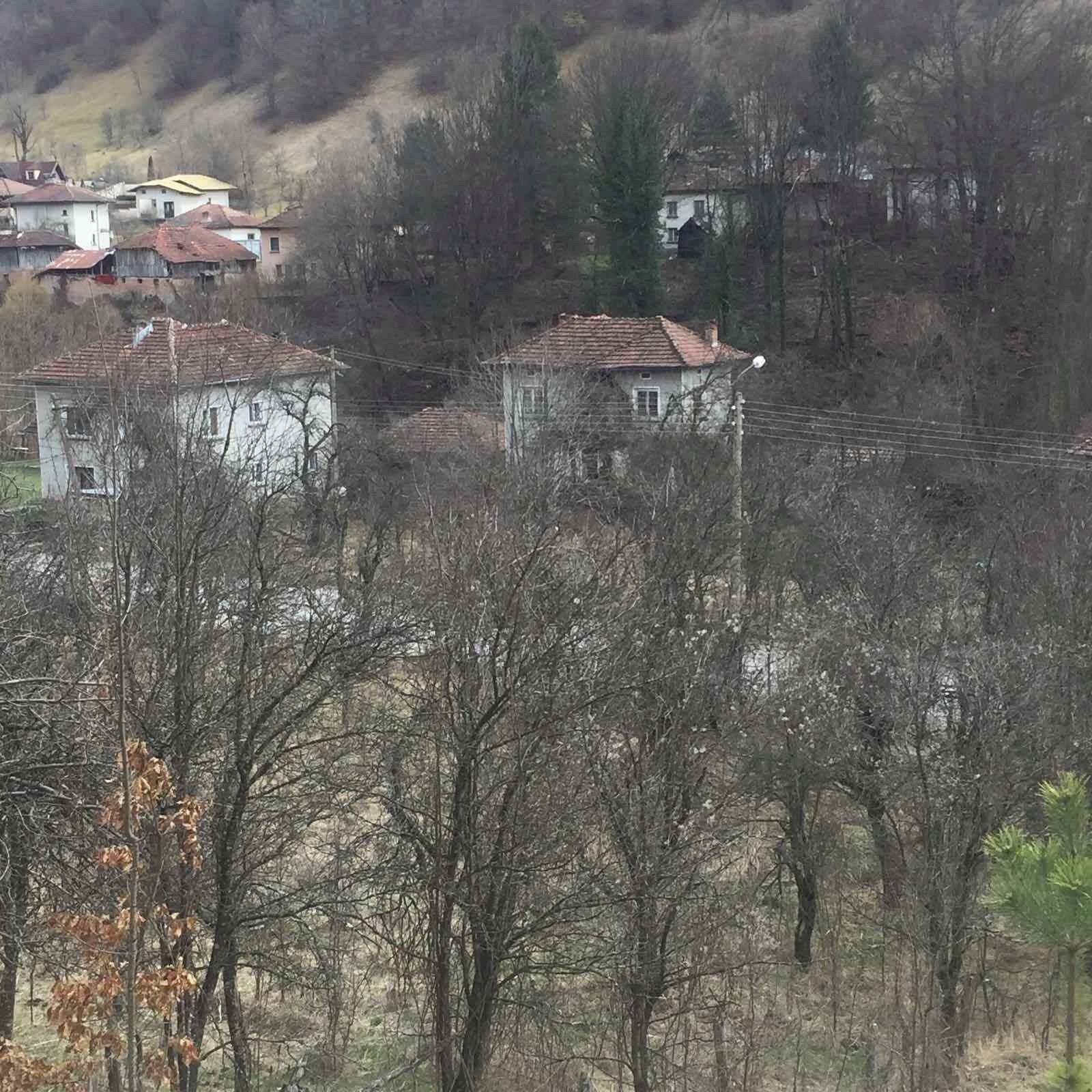 Building land Lovech - photo 1