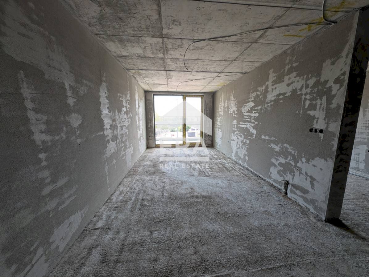Three-room apartment Shumen (neighborhood Пазара) - photo 1