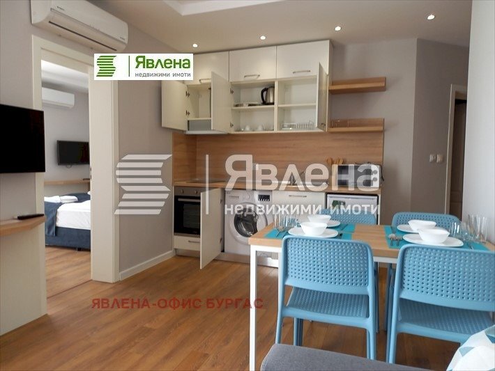 Apartment Burgas - photo 1