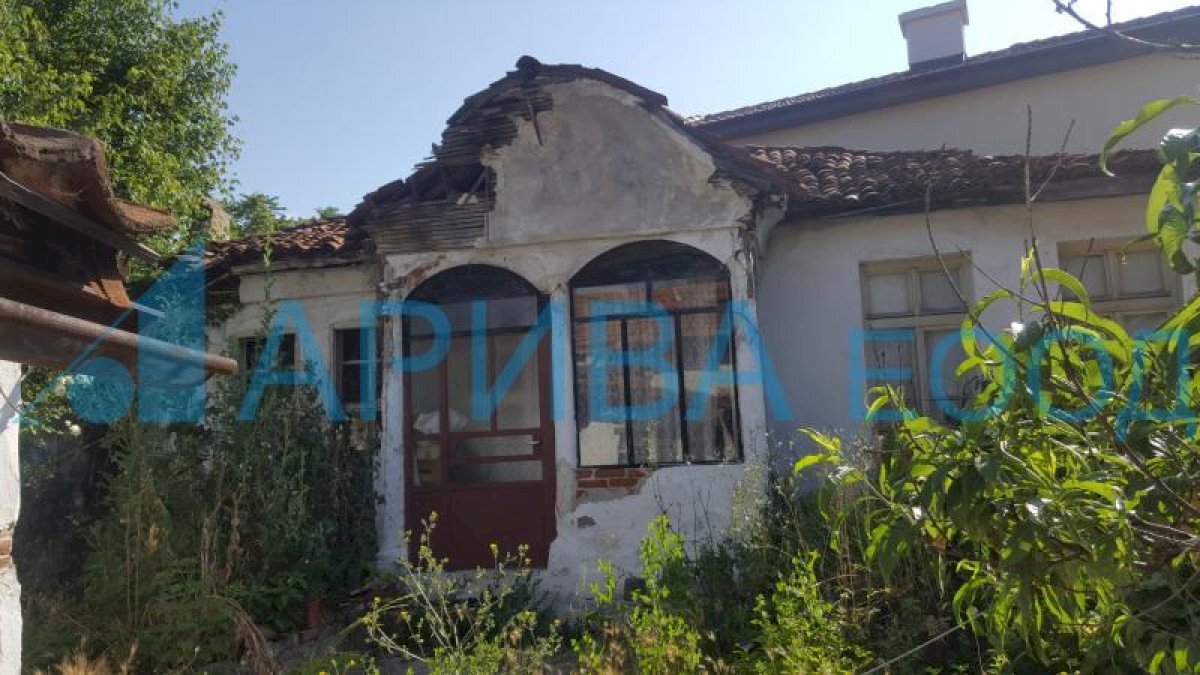 Casa indipendente Haskovo (zona Любен Каравелов) - foto 1