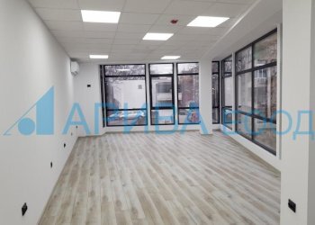 Locale Commerciale Дружба 1, Haskovo - foto 1