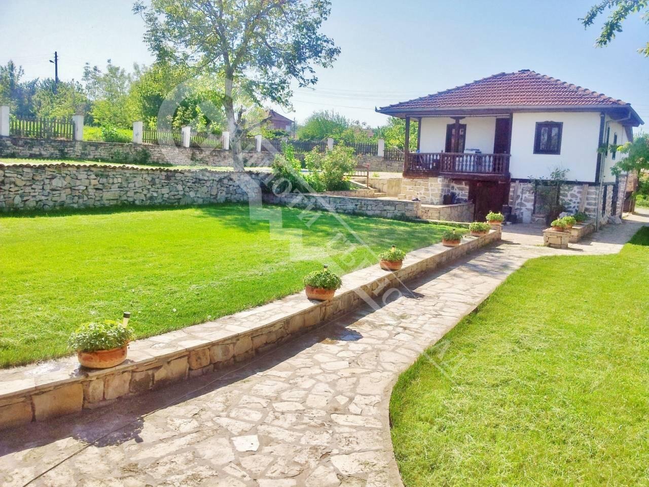 Villa Veliko Tarnovo - photo 1