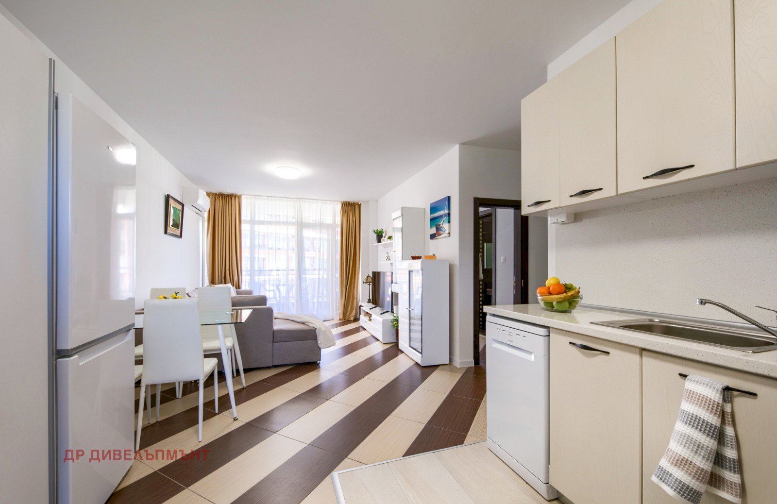 Apartment На самият плаж, Nesebar - photo 1