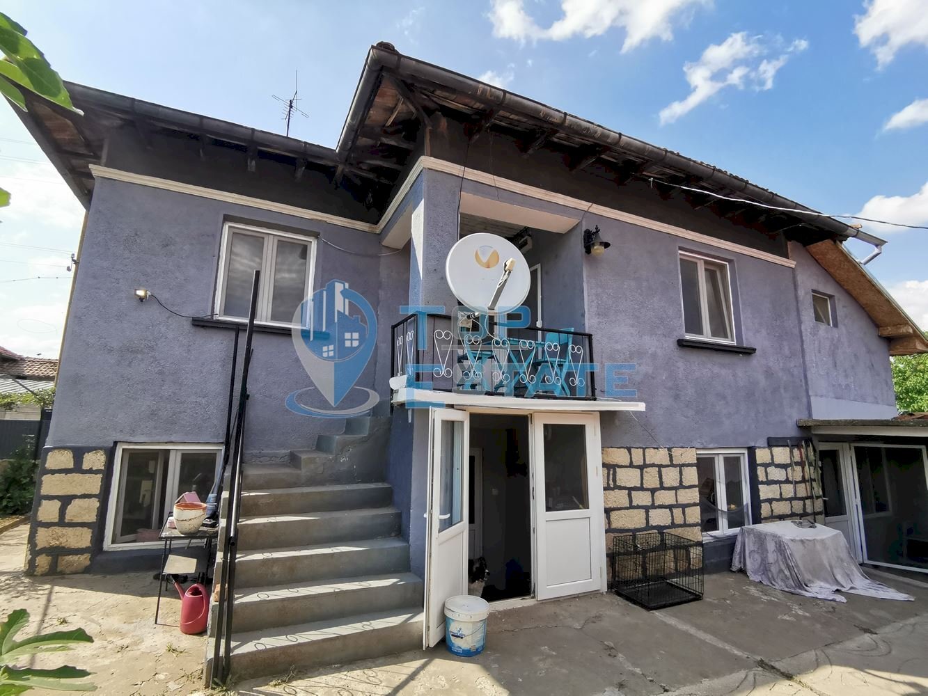 Independent house Tsenovo - photo 1