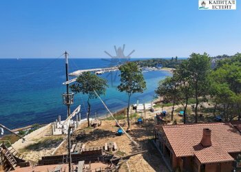 Хотел - Съоръжение за настаняване гр. Черноморец, Созопол - фото 1