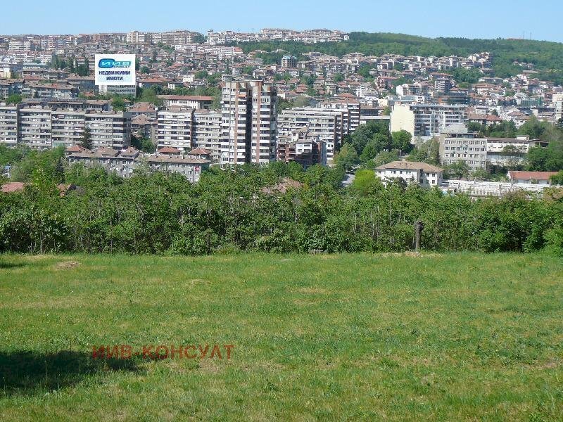 Building land Veliko Tarnovo (neighborhood Зона Б) - photo 1