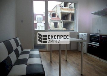Четиристаен Варна (квартал Център) - фото 1