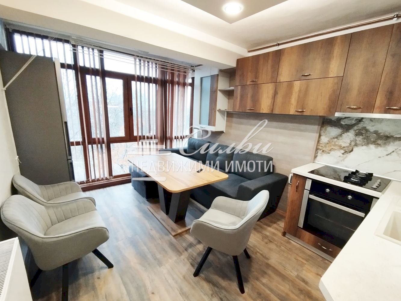 Trilocale Shumen (zona Център) - foto 1