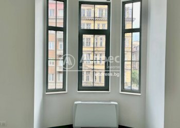 Офис София - фото 1