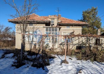 Independent house Veliko Tarnovo - photo 1