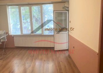 Four-room apartment Burgas (neighborhood Възраждане) - photo 1