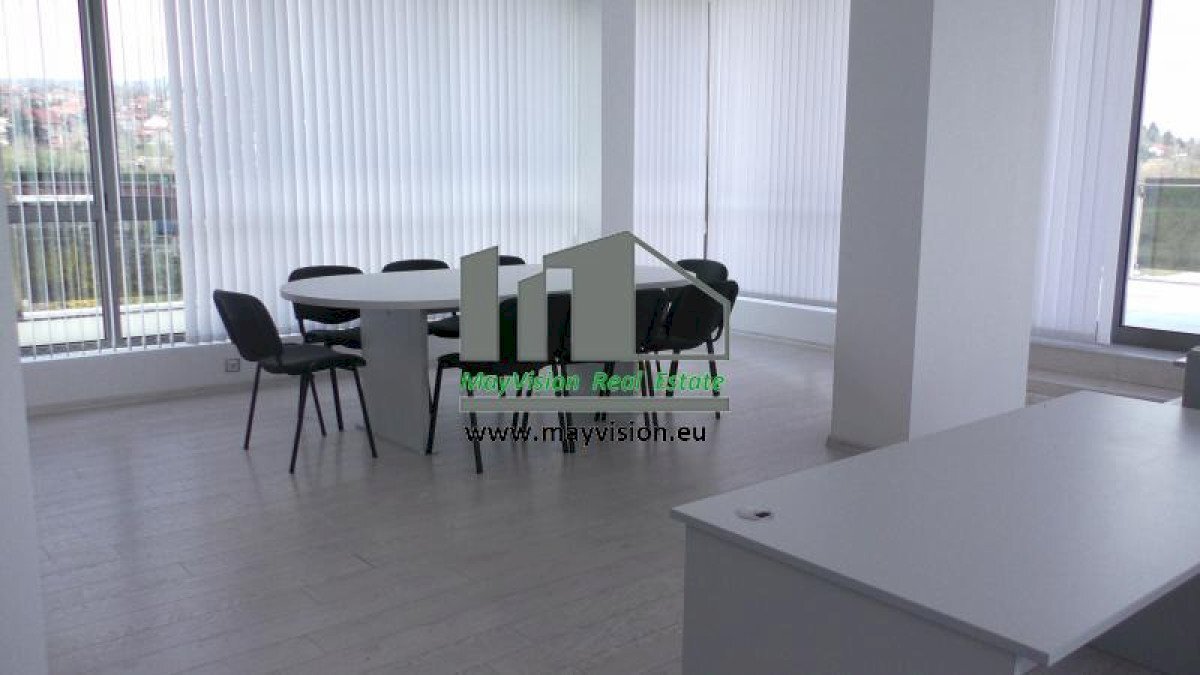 Locale Commerciale Sofia (zona Овча купел 2) - foto 1