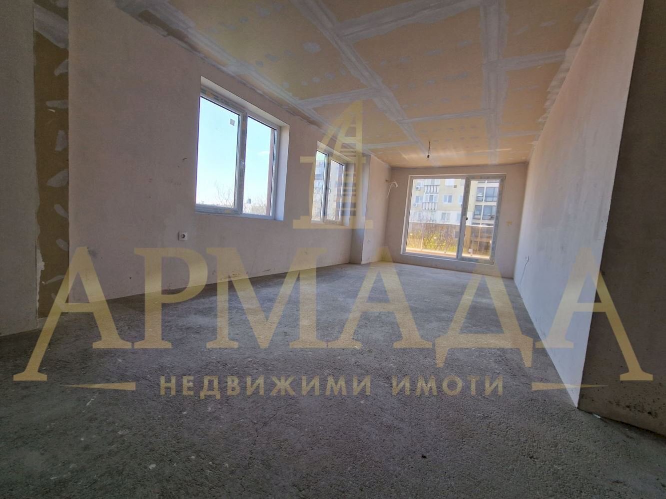 Three-room apartment Plovdiv (neighborhood Кючук Париж) - photo 1