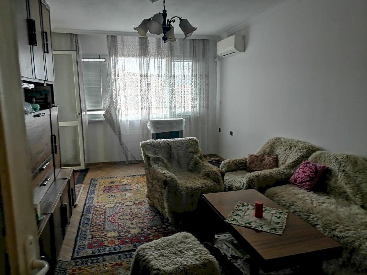 Apartment Stara Zagora (neighborhood Три чучура - север) - photo 1