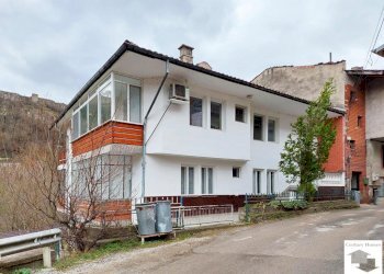 Appartamento Veliko Tarnovo (zona Асенов) - foto 1