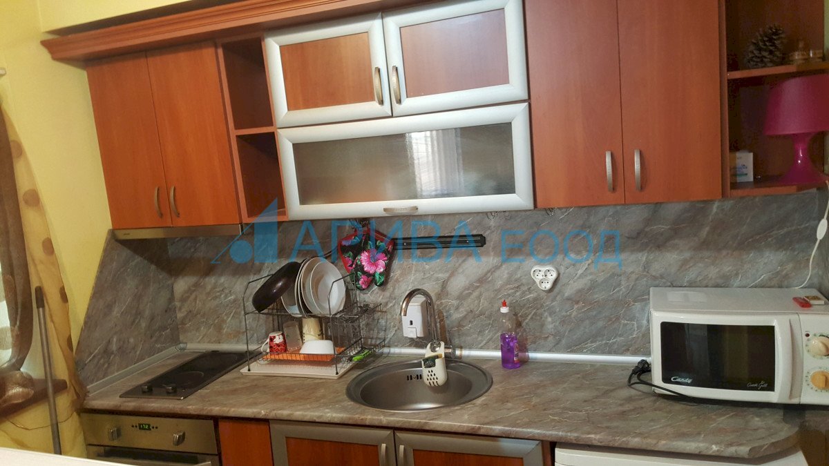 Four-room apartment Haskovo (neighborhood Център) - photo 1