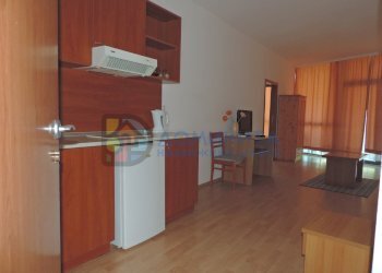 Three-room apartment гр. Приморско, Primorsko - photo 1