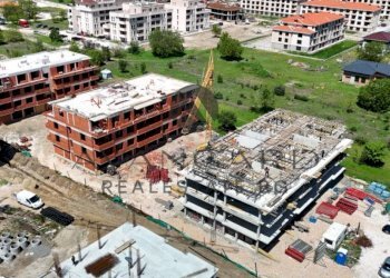 Appartamento Plovdiv (zona Остромила) - foto 1