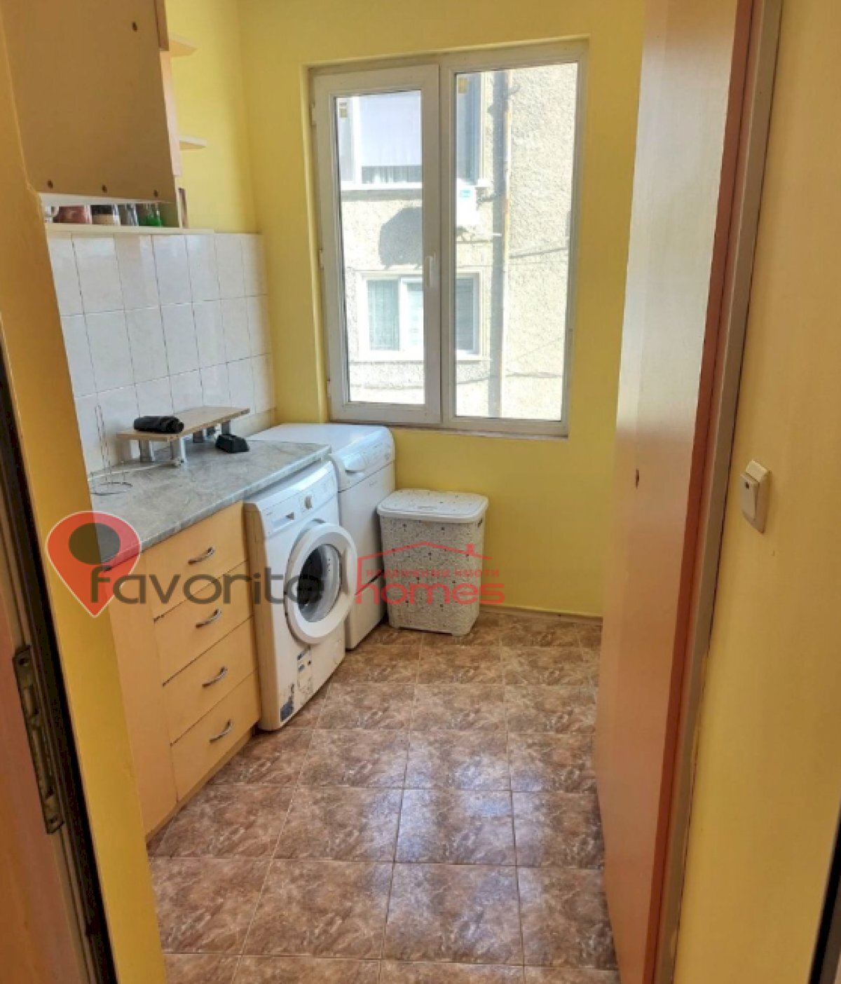 Four-room apartment Shumen (neighborhood Пазара) - photo 1