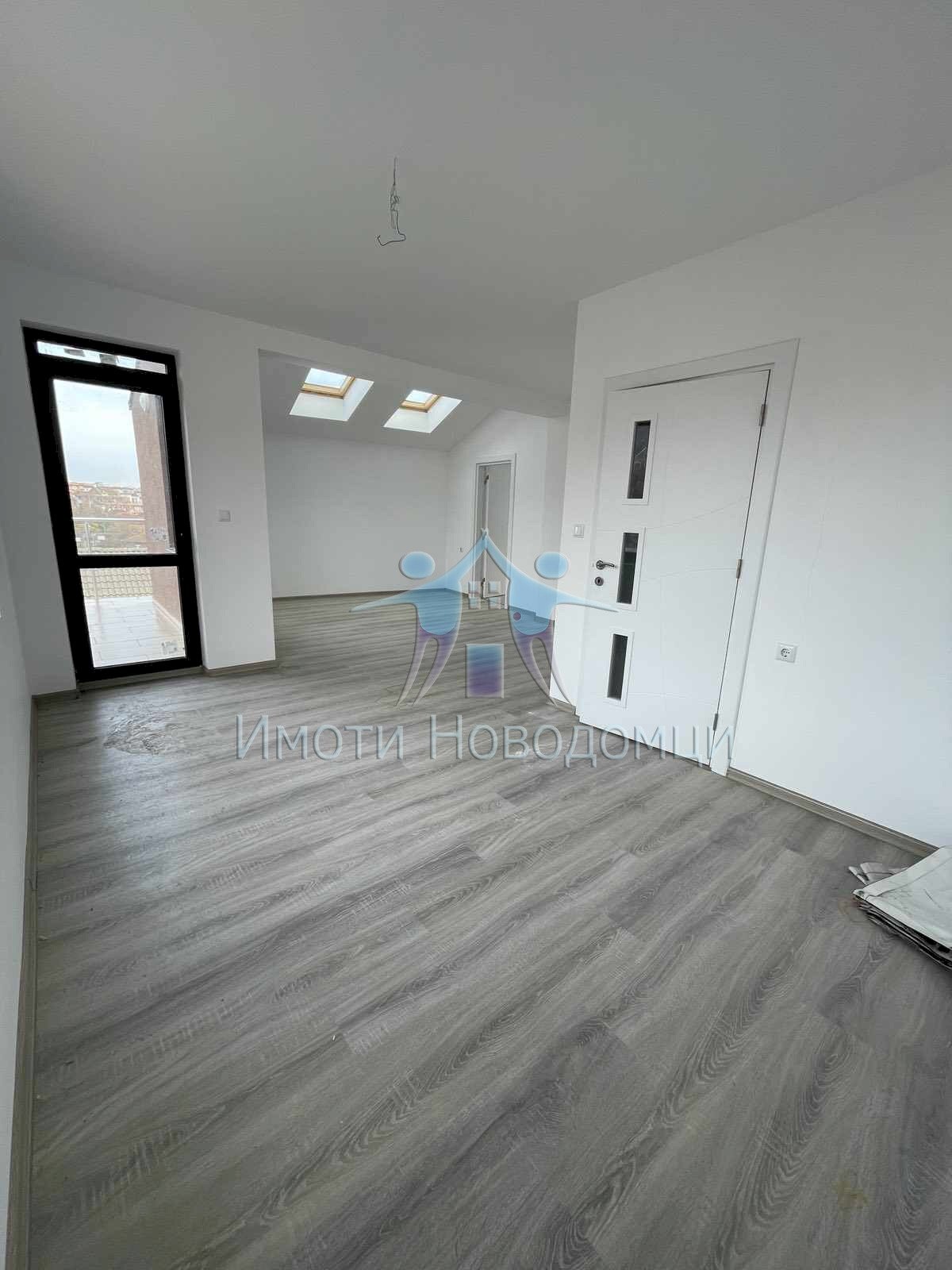 Apartment Shumen (neighborhood Томбул джамия) - photo 1