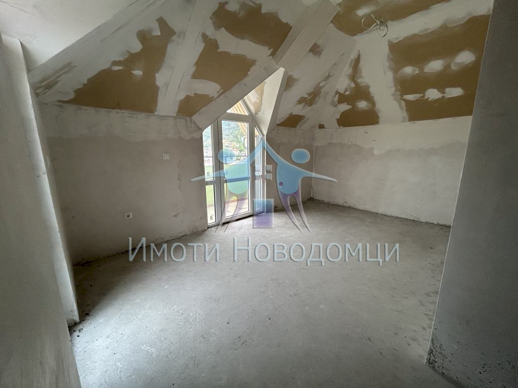 Apartment Shumen (neighborhood Дивизионна болница) - photo 1