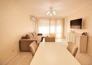 Appartamento Burgas (zona Лазур) - foto 1