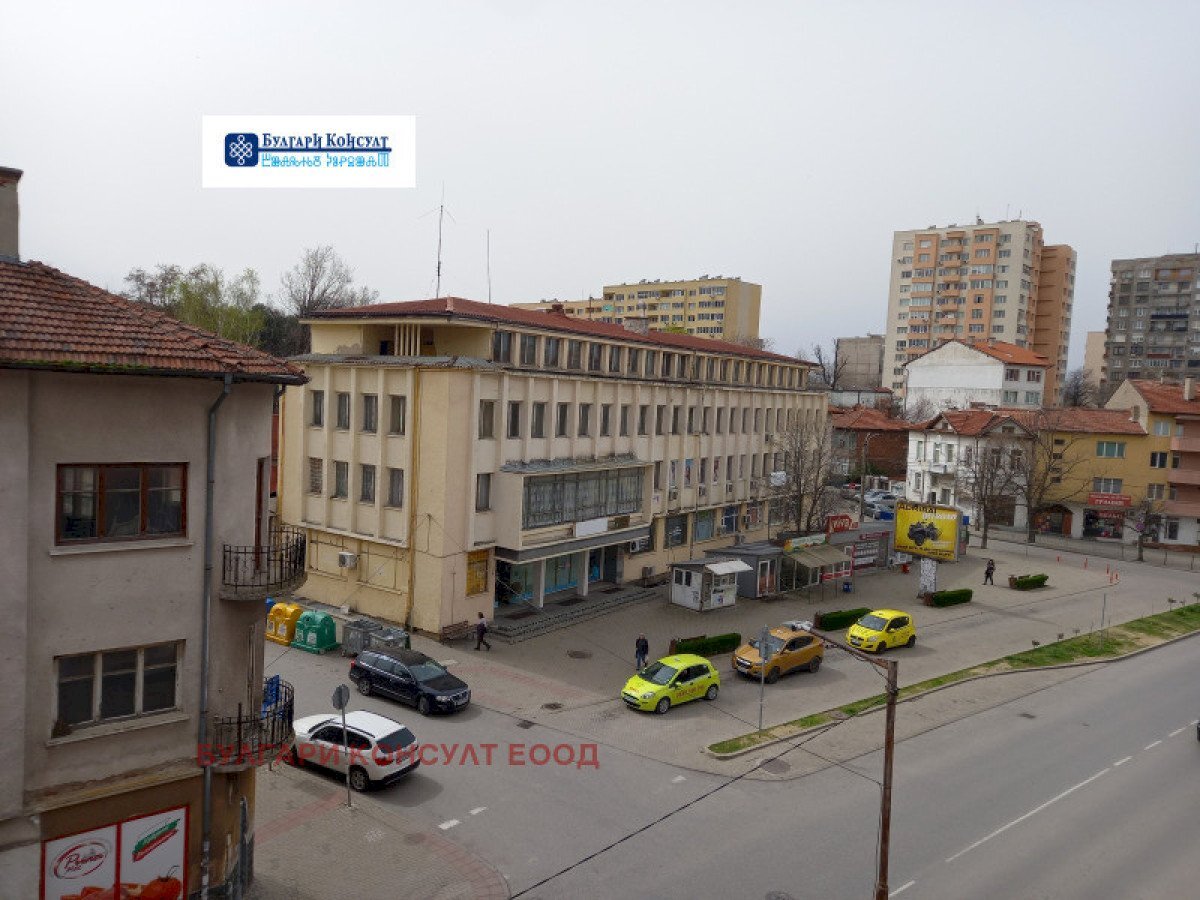 Three-room apartment гр. Дупница, Dupnitsa - photo 1