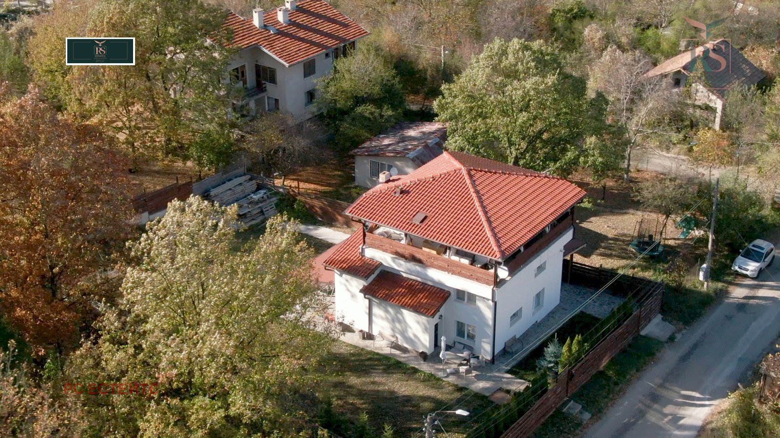 Villa Pernik - foto 1