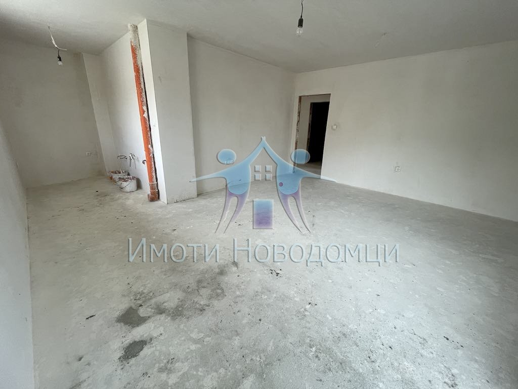 Apartment Shumen (neighborhood Добруджански) - photo 1