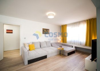 Three-room apartment Burgas (neighborhood Център) - photo 1