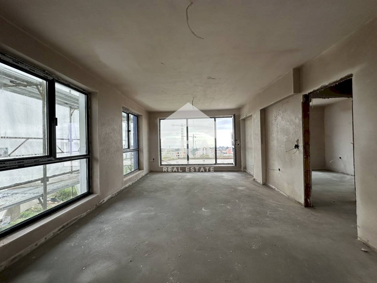 Trilocale Varna (zona Виница) - foto 1