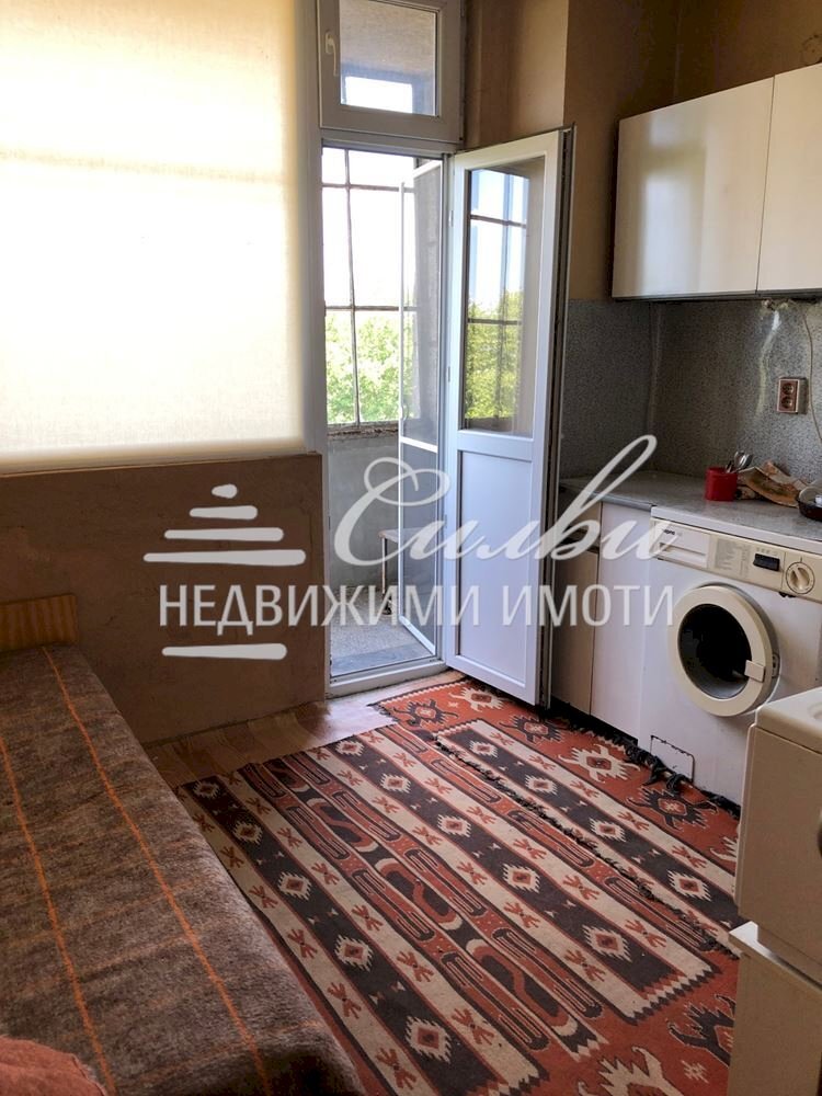 Three-room apartment Shumen (neighborhood Добруджански) - photo 1