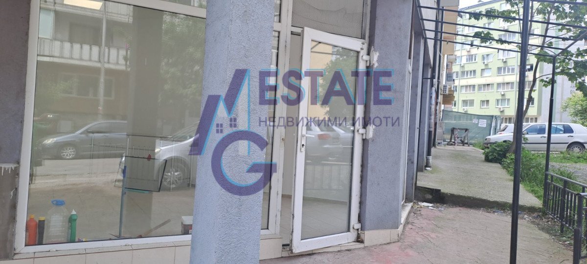 Commercial Premises Burgas (neighborhood Меден рудник - зона Б) - photo 1