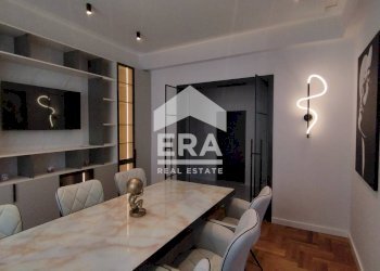 Three-room apartment Център, Sofia - photo 1