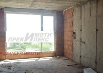 Bilocale Plovdiv (zona Въстанически) - foto 1