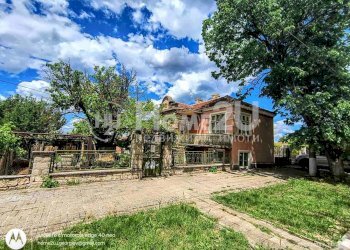 Independent house Suvorovo - photo 1