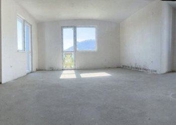 Trilocale Shumen (zona Томбул джамия) - foto 1