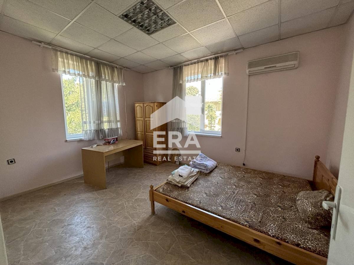 Three-room apartment Haskovo (neighborhood Център) - photo 1