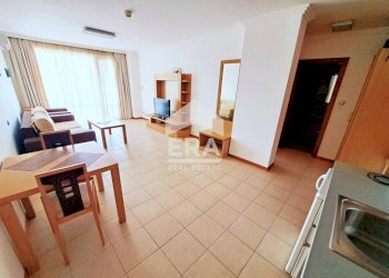 Two-room apartment Nesebar - photo 1